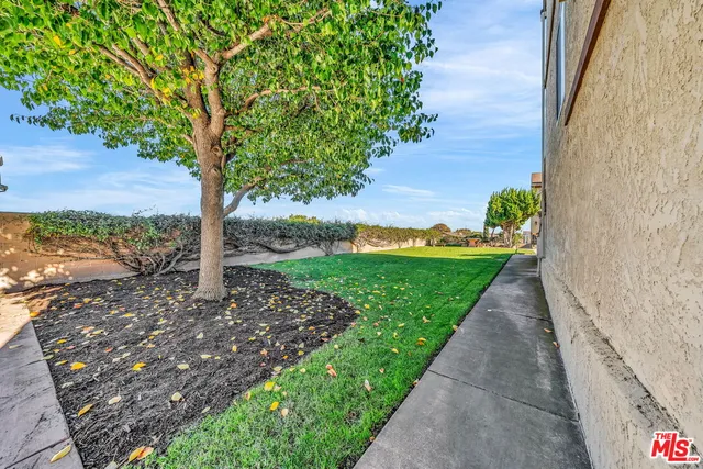 $3,400 | 2333 241st Street, Unit 3, Lomita, CA 90717