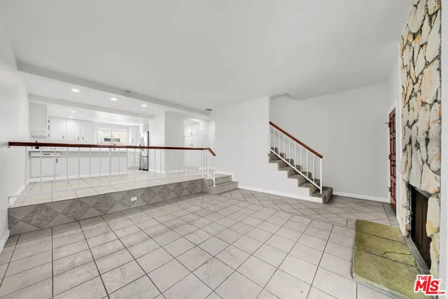 $3,400 | 2333 241st Street, Unit 3, Lomita, CA 90717