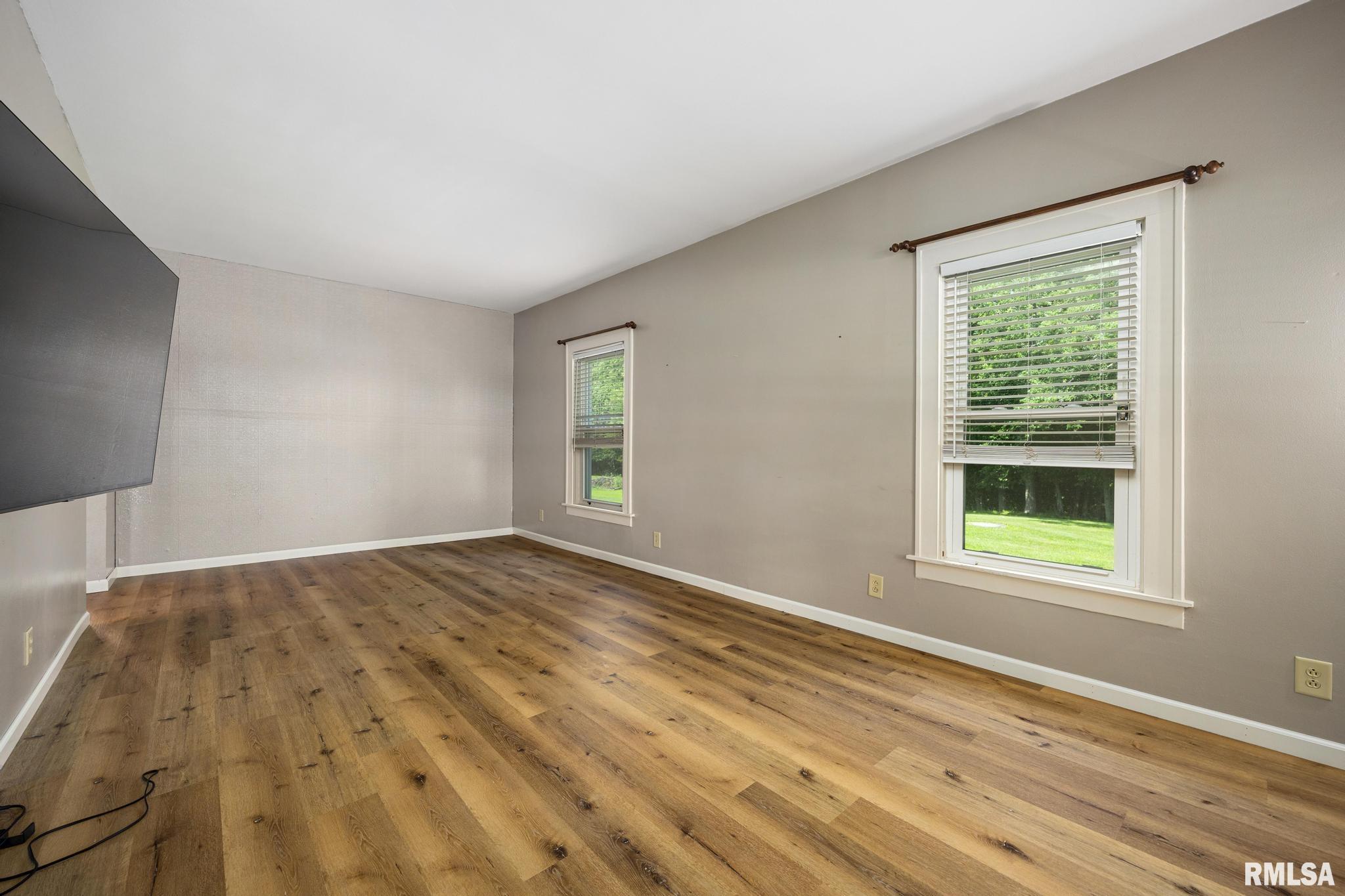 4751 Sheridan Road Groveland, IL 61535 - Photo 7 of 53
