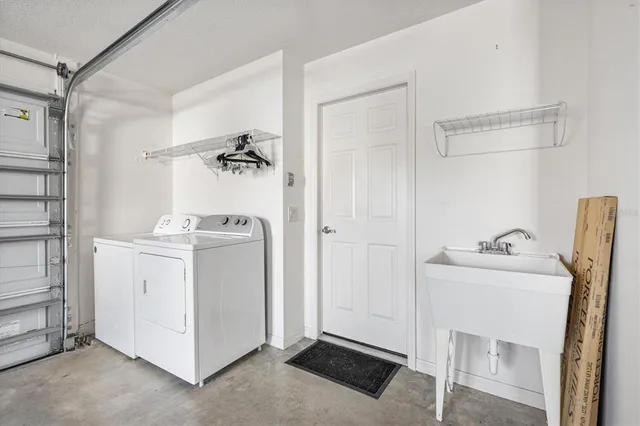 $399,999 | 2610 Lindewood Street, The Villages, FL 32163