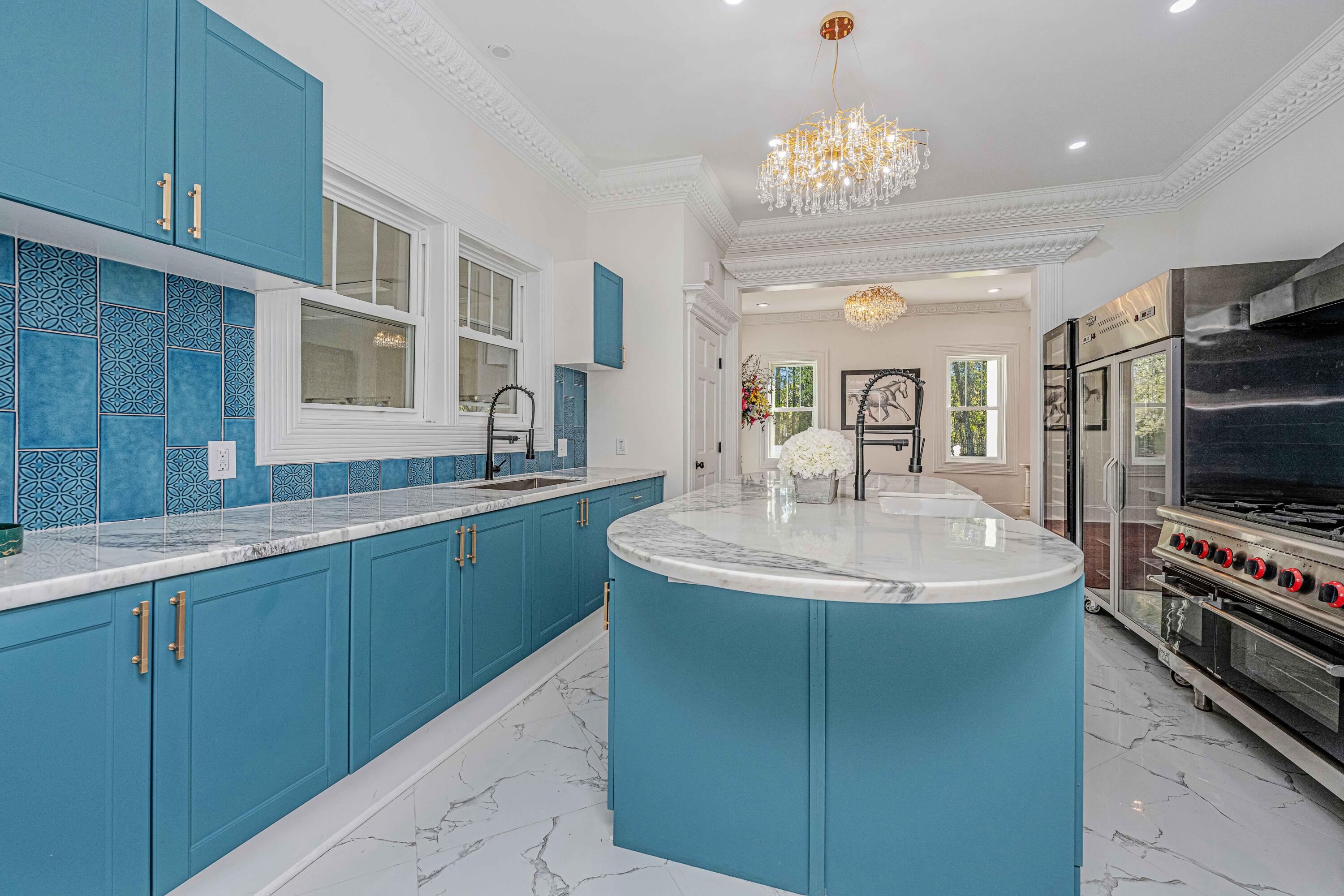 2287 Ashley River Road Charleston, SC 29414 - Photo 23 of 53 Kitchen