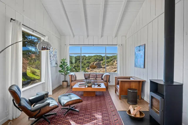 $1,545,000 | 5637 West Camino Cielo, Santa Barbara, CA 93105