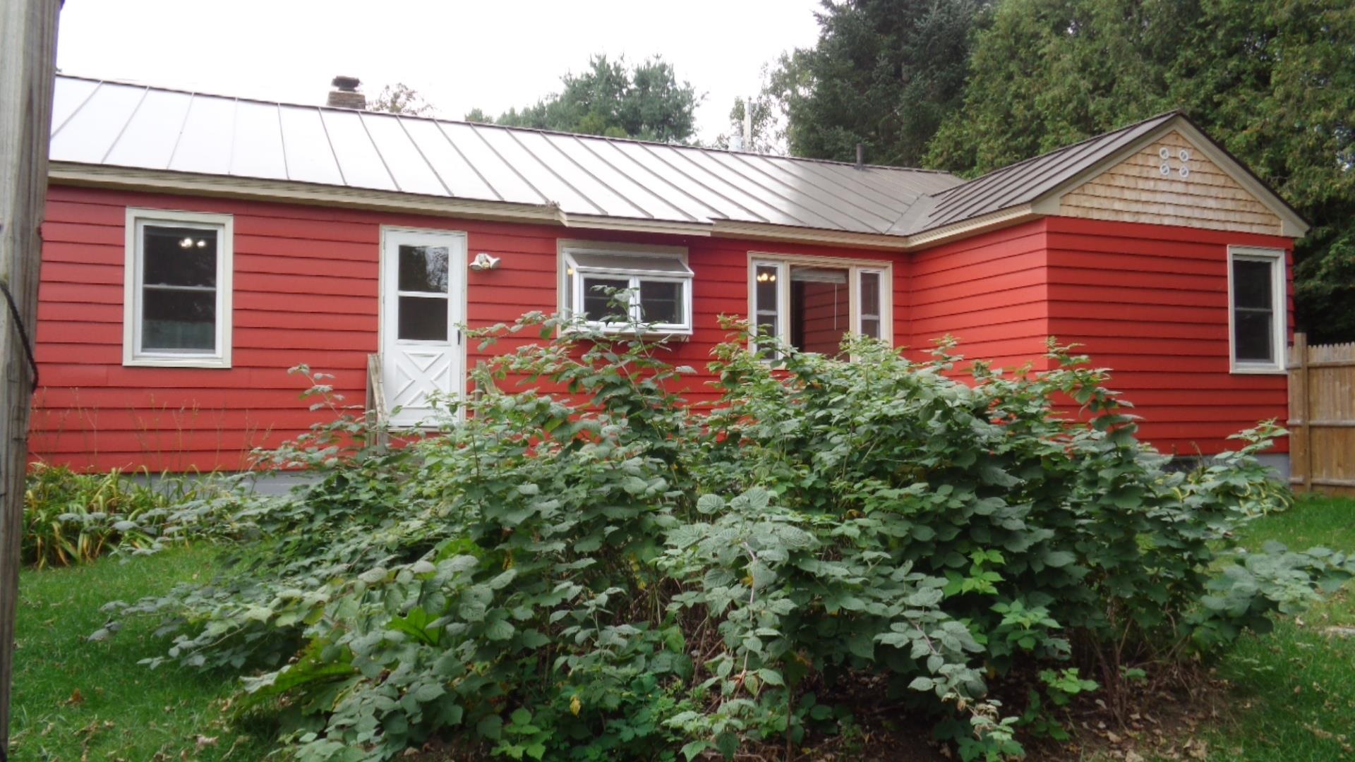 7 Fairview Street Randolph, VT 05060 - Photo 2 of 26 Gallery Image 2