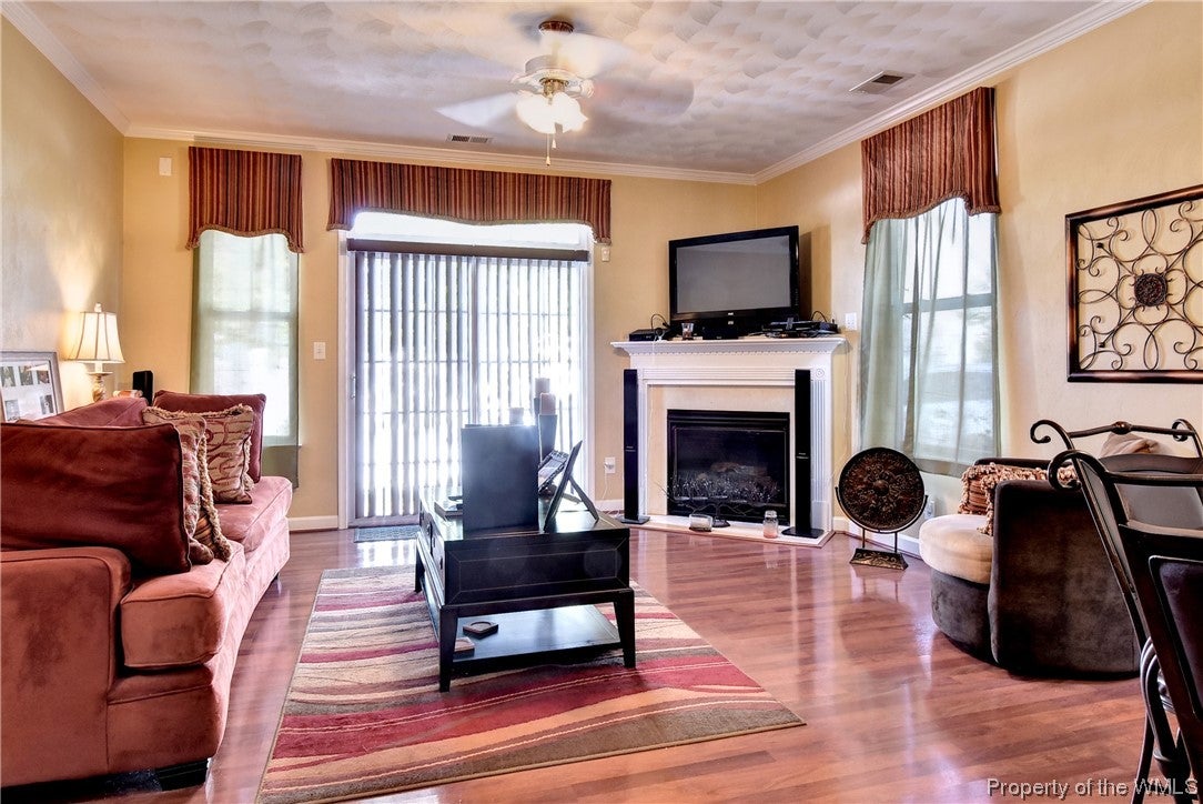 1723 Briarfield Road Hampton, VA 23669 - Photo 9 of 38 Gallery Image 9