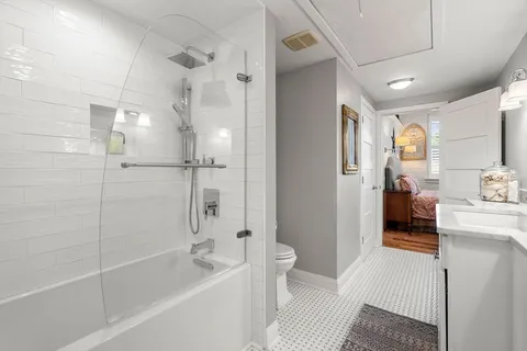 $479,000 | 25 Cedar Street, Unit 17, Amesbury, MA 01913