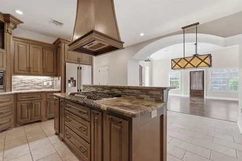 $289,900 | 2018 La Cache Drive, Lake Charles, LA 70601