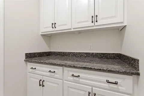 $289,900 | 2018 La Cache Drive, Lake Charles, LA 70601