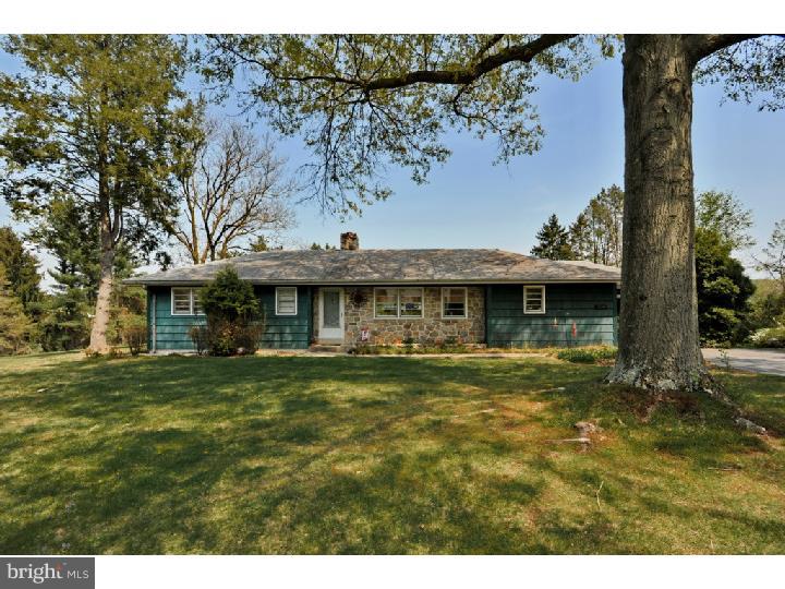 1464 Coldsprings Road Pottstown, PA 19465 - Photo 1 of 11 Gallery Image 1