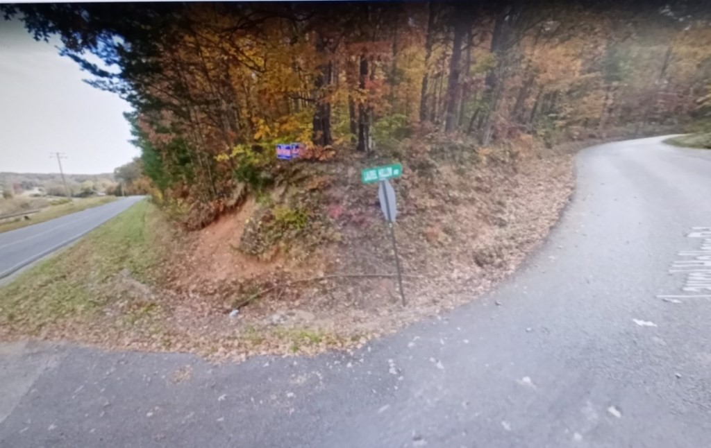 8200 Laurel Hollow Road Clinton, TN 37716 - Photo 4 of 4