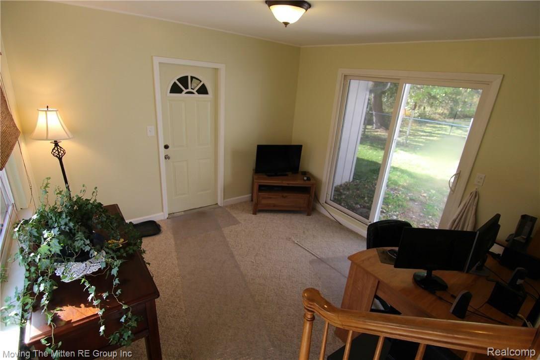 21800 Elwell Road Belleville, MI 48111 - Photo 14 of 27 Elwell Rd Study.jpg