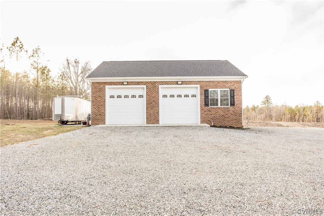 13790 Glebe Road Dewitt, VA 23840 - Photo 33 of 39 a view of an empty room and basketball court