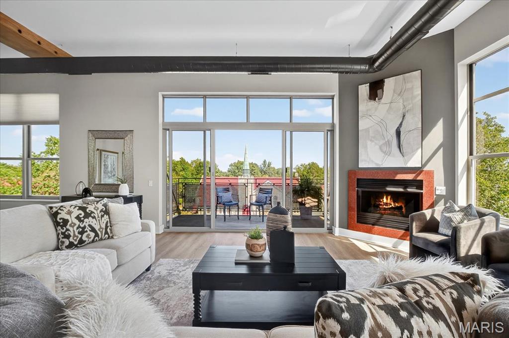 6340 Clayton Road, Unit 302 Richmond Heights, MO 63117 - Photo 14 of 44