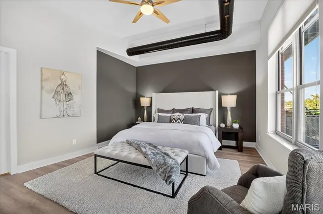 $659,900 | 6340 Clayton Road, Unit 302, Richmond Heights, MO 63117