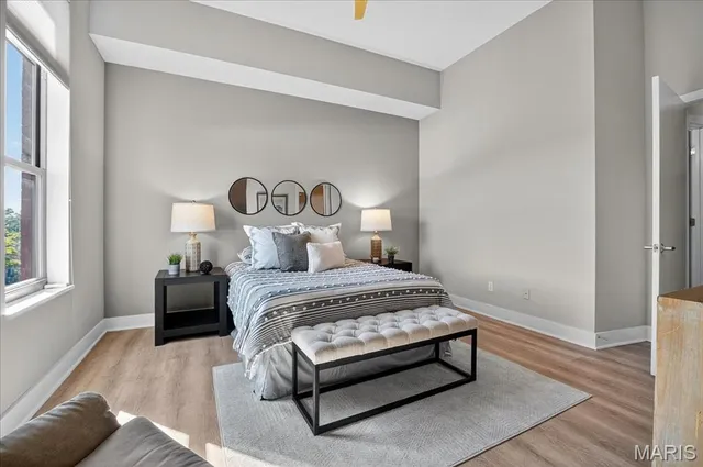 $659,900 | 6340 Clayton Road, Unit 302, Richmond Heights, MO 63117