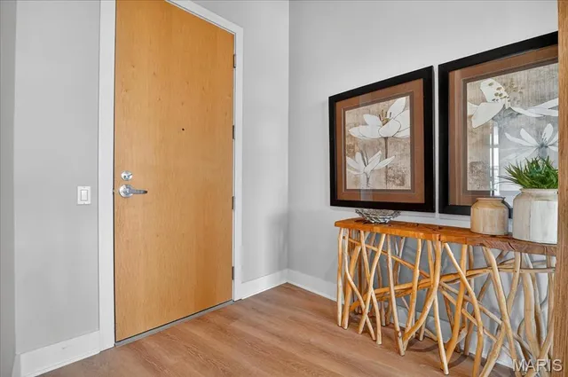 $659,900 | 6340 Clayton Road, Unit 302, Richmond Heights, MO 63117