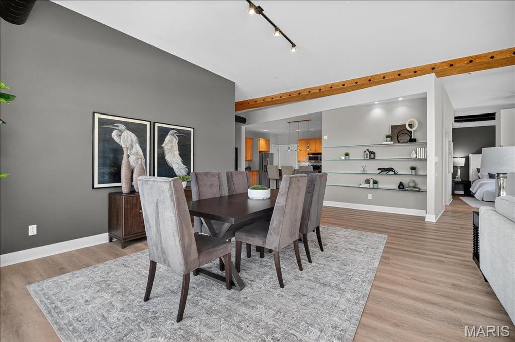 6340 Clayton Road, Unit 302 Richmond Heights, MO 63117 - Photo 8 of 44