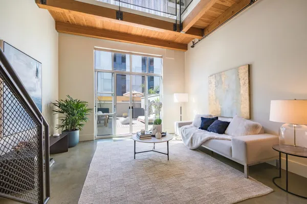 $4,000 | 333 Santana Row, Unit 208, San Jose, CA 95128