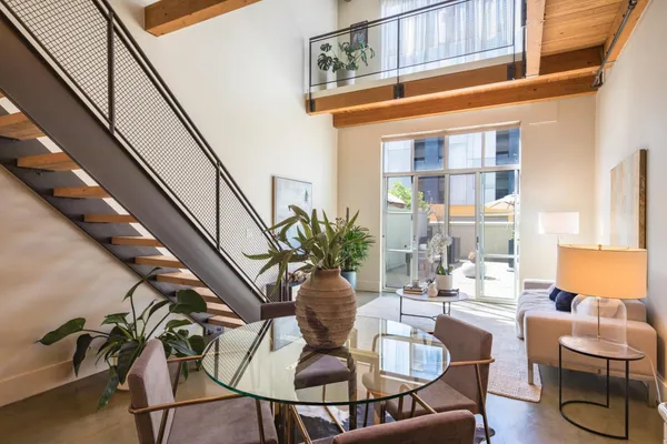 $4,000 | 333 Santana Row, Unit 208, San Jose, CA 95128