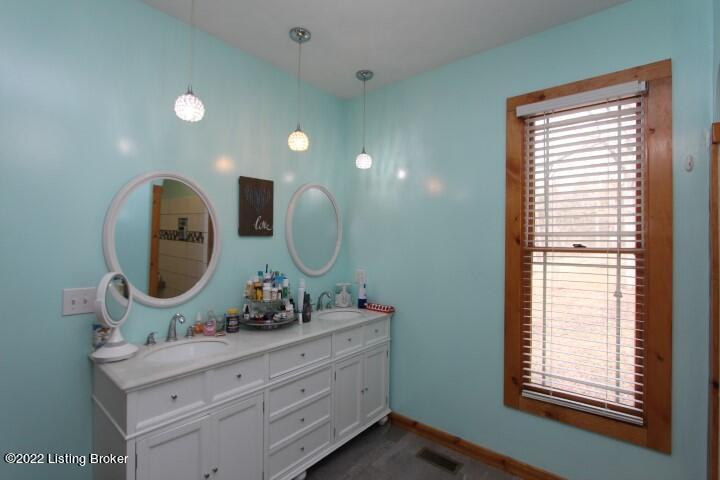 1000 Deer Run Road Lawrenceburg, KY 40342 - Photo 20 of 41 IMG_3965 (Small)
