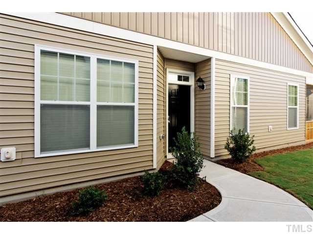 2405 Memory Ridge Drive Raleigh, NC 27606 - Photo 2 of 18