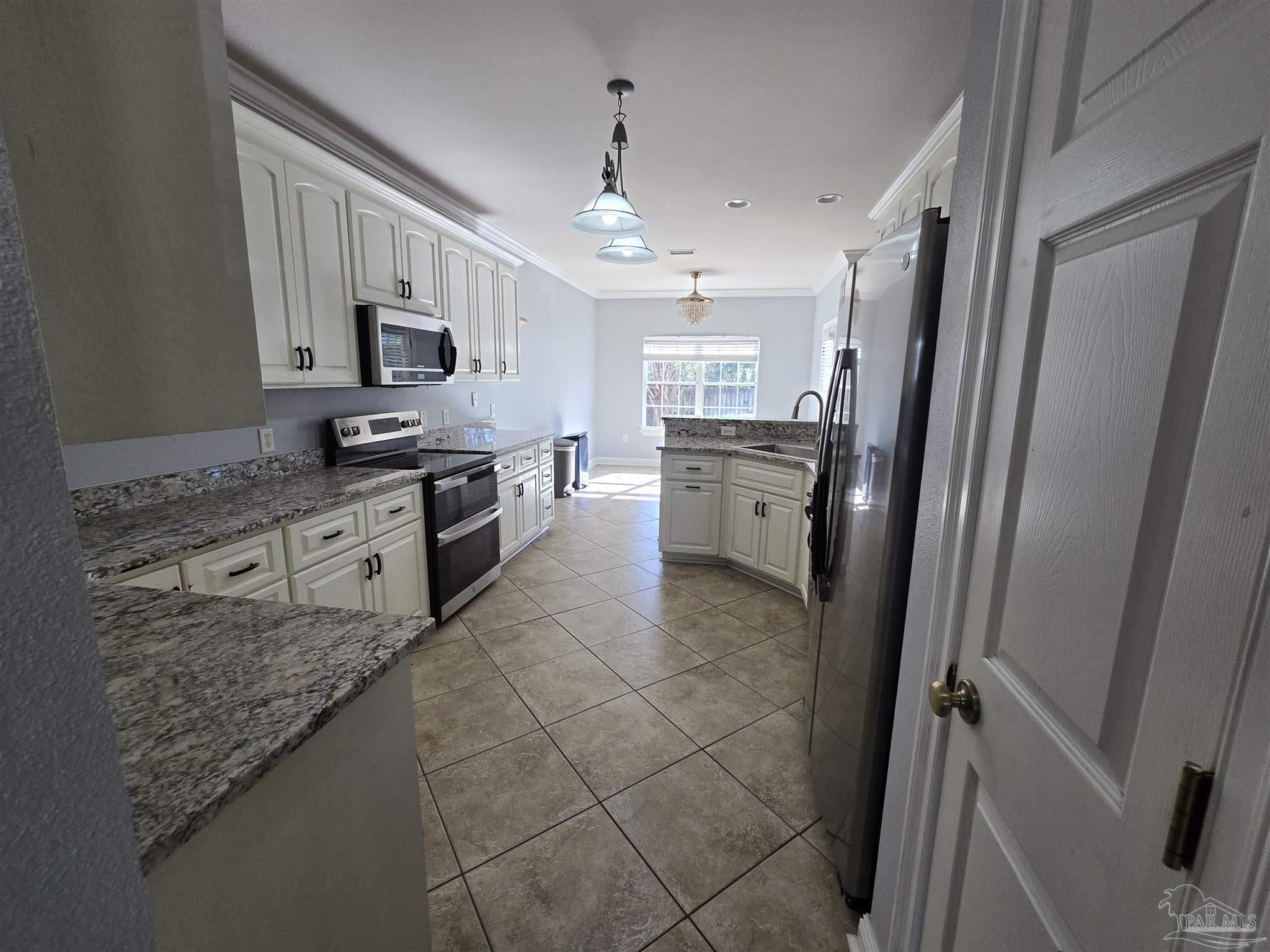 4147 Lancaster Gate Drive Pace, FL 32571 - Photo 6 of 38