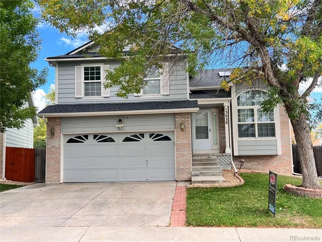 a house view with a outdoor space