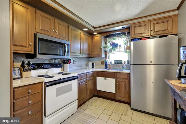 $294,900 | 315 Dorchester Avenue, Reading, PA 19609