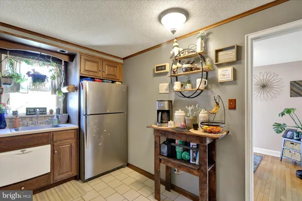 $294,900 | 315 Dorchester Avenue, Reading, PA 19609