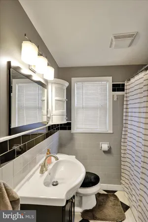 $294,900 | 315 Dorchester Avenue, Reading, PA 19609