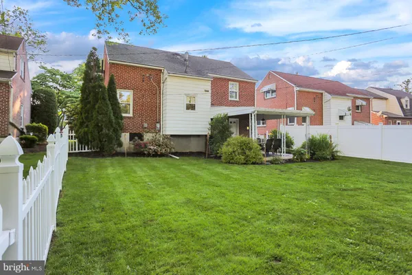 $294,900 | 315 Dorchester Avenue, Reading, PA 19609