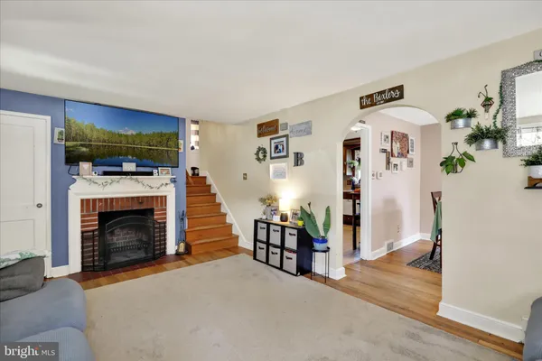 $294,900 | 315 Dorchester Avenue, Reading, PA 19609