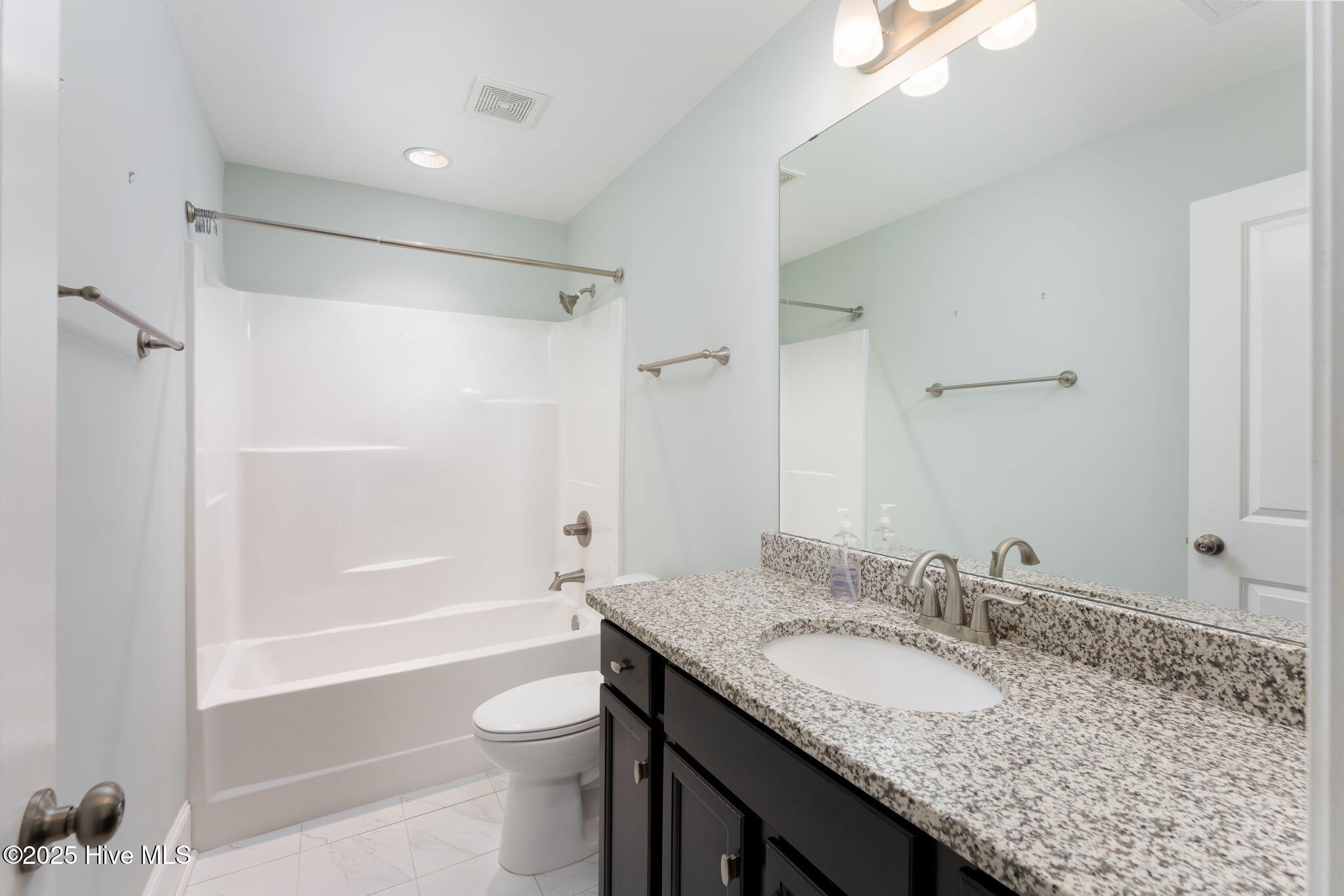 176 Collins Way Hampstead, NC 28443 - Photo 18 of 36 bathroom-02a