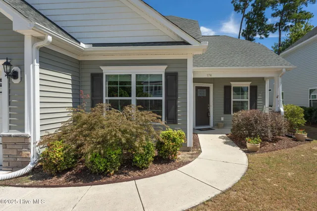 $435,000 | 176 Collins Way, Hampstead, NC 28443