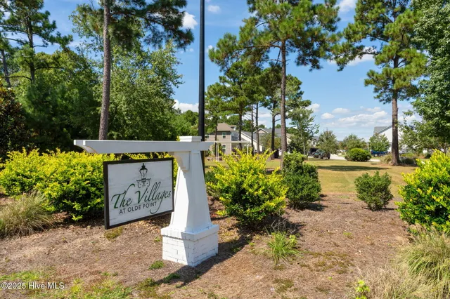 $435,000 | 176 Collins Way, Hampstead, NC 28443