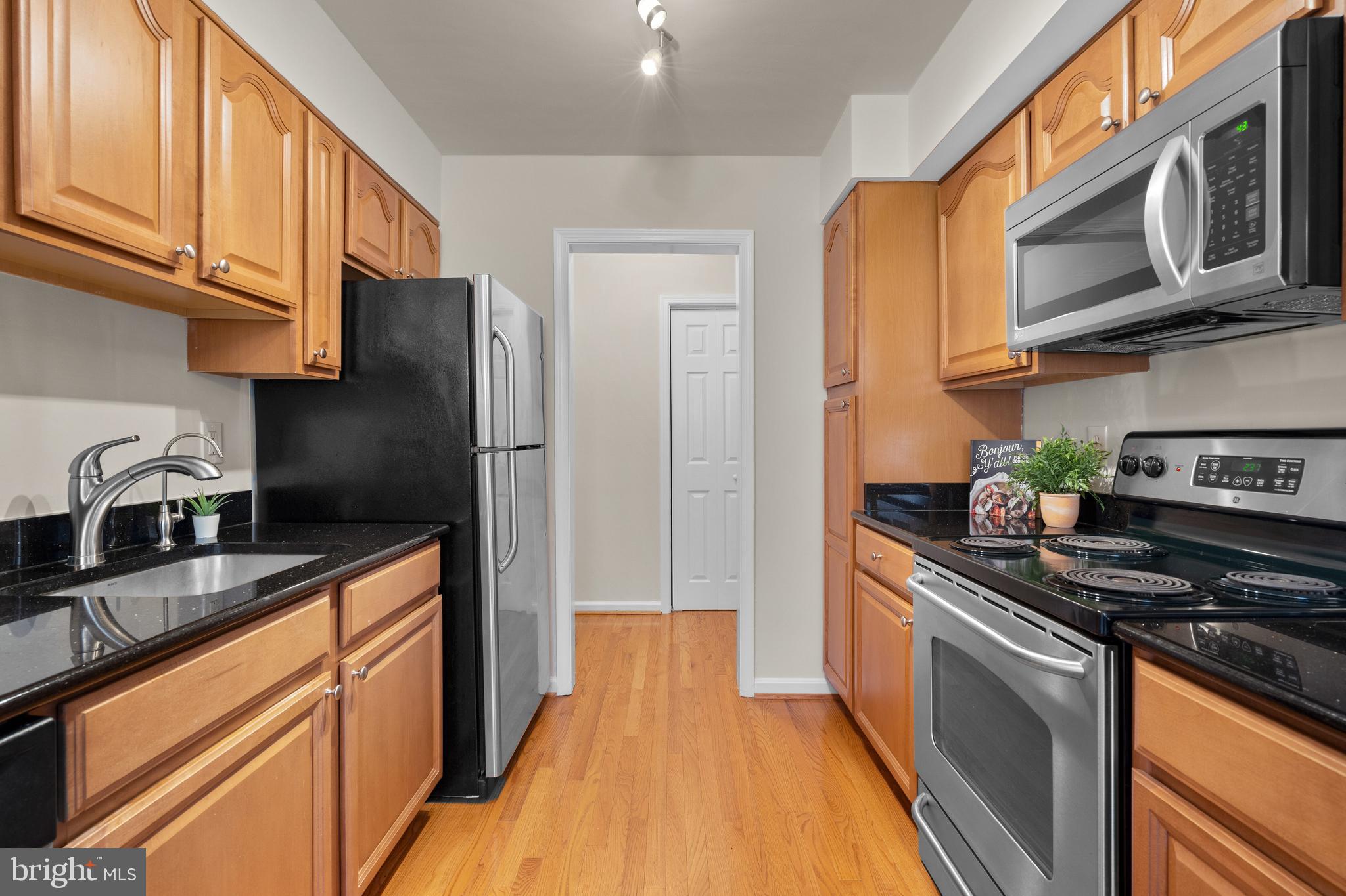 3336 Spring Lane, Unit A26 Falls Church, VA 22041 - Photo 11 of 34