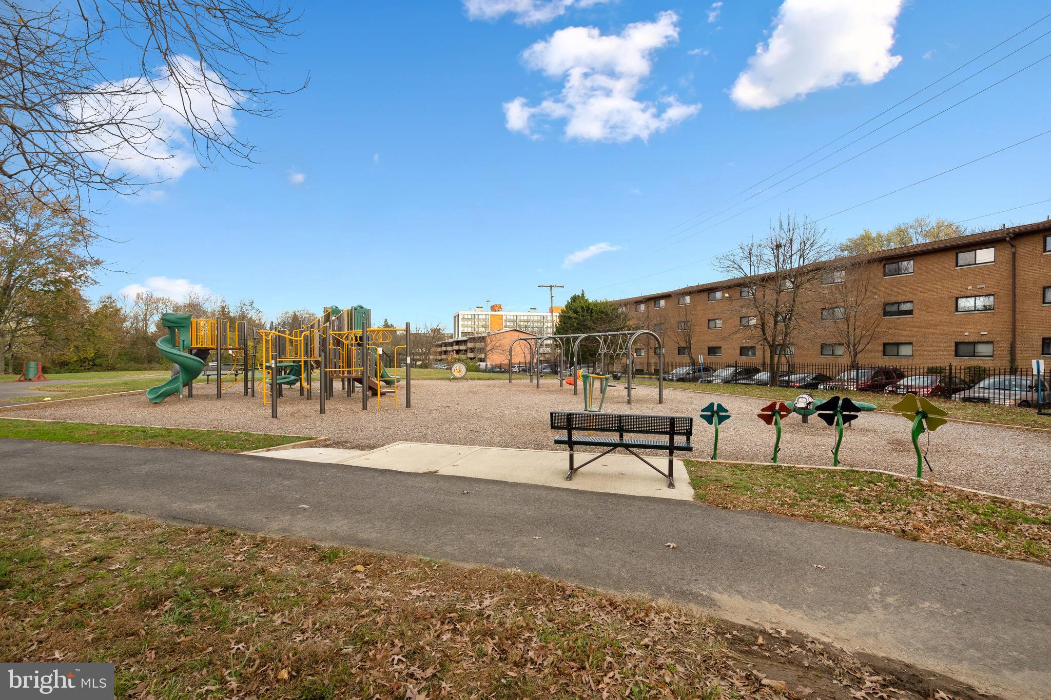 3336 Spring Lane, Unit A26 Falls Church, VA 22041 - Photo 32 of 34
