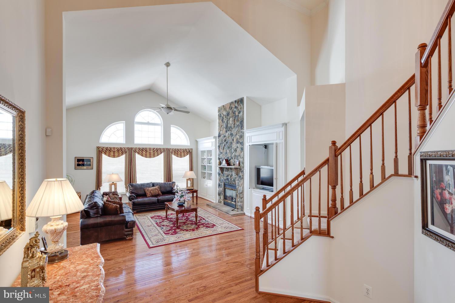 8720 Lords View Loop Gainesville, VA 20155 - Photo 12 of 30 Interior (General)