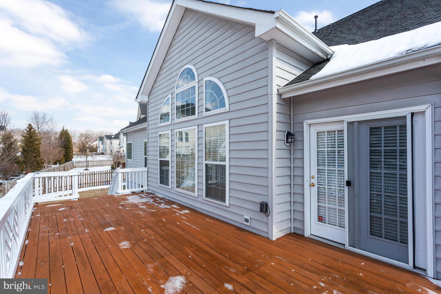 8720 Lords View Loop Gainesville, VA 20155 - Photo 29 of 30 Exterior (Rear)