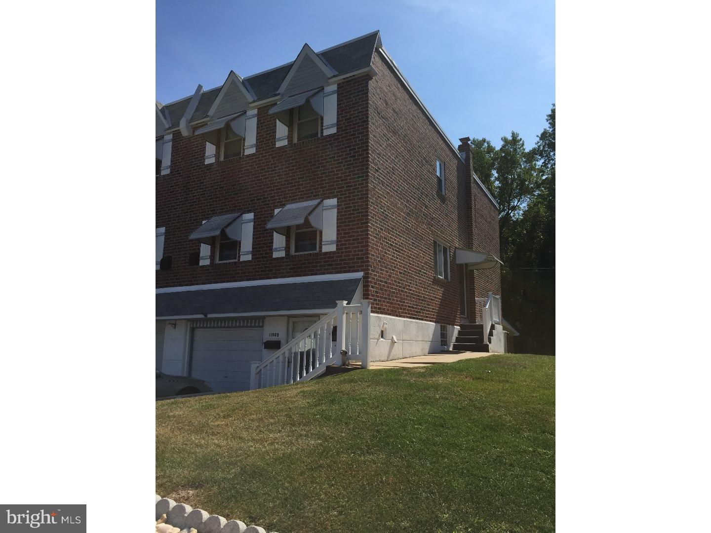 11869 Sewell Road Philadelphia, PA 19116 - Photo 2 of 18 Exterior Side