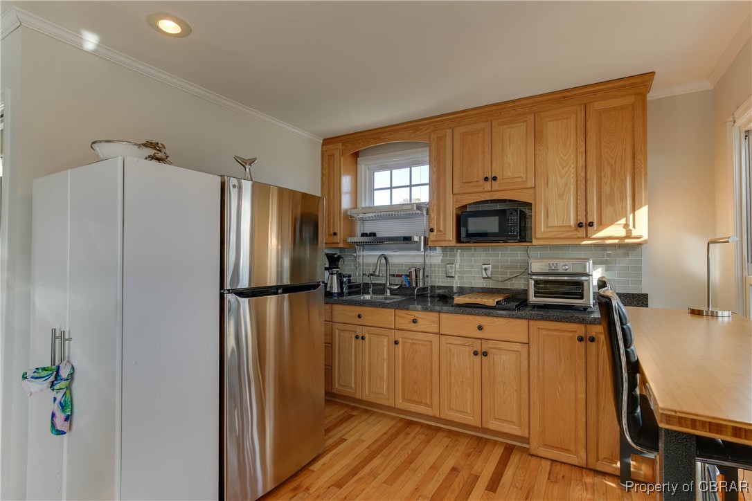 9341.9345 Glass Road Hayes, VA 23072 - Photo 12 of 44