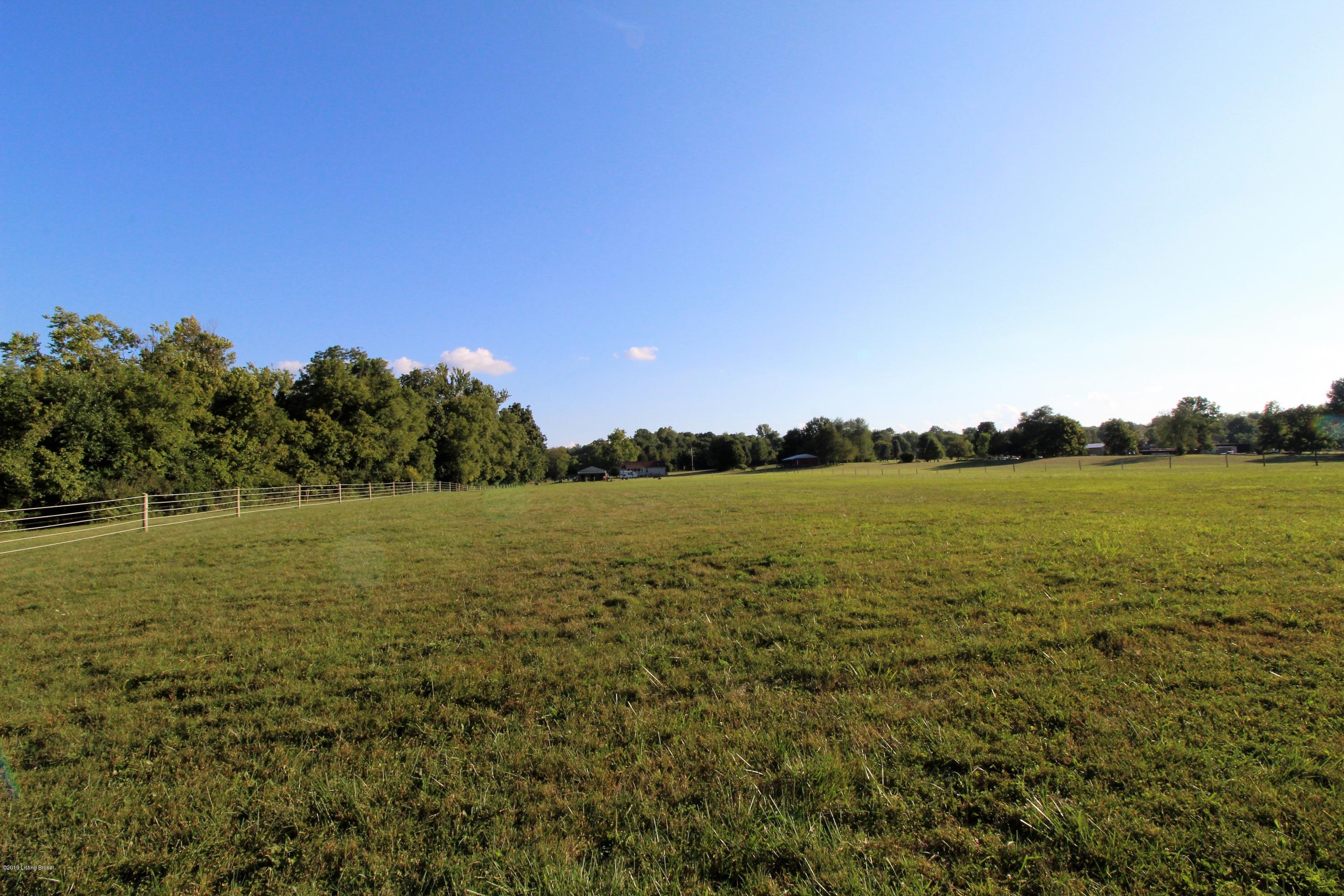 712 Foxboro Road Pendleton, KY 40055 - Photo 6 of 34 712 Foxboro_9_Land from Rear