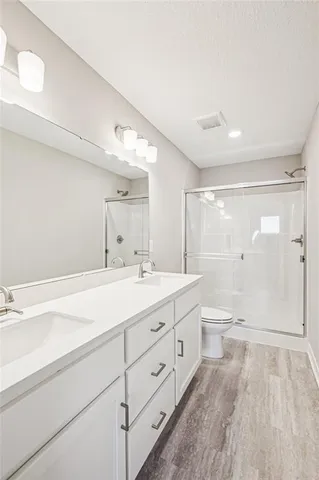 $2,800 | 8736 Southwest Brickell Drive, Blue Springs, MO 64064