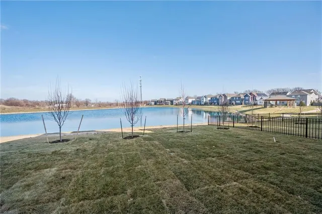 $2,800 | 8736 Southwest Brickell Drive, Blue Springs, MO 64064