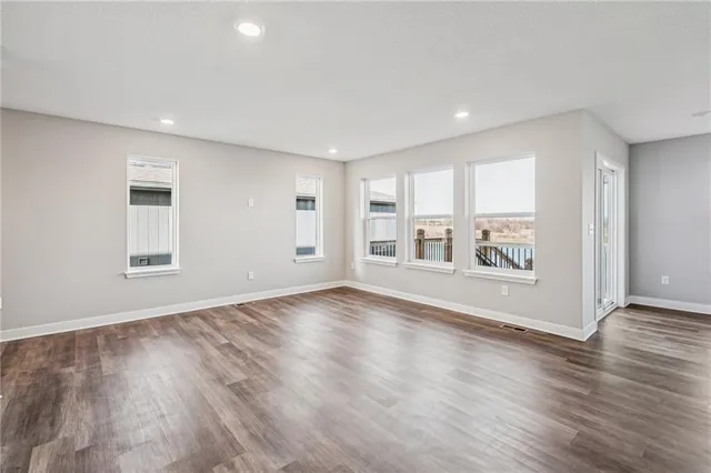 $2,800 | 8736 Southwest Brickell Drive, Blue Springs, MO 64064