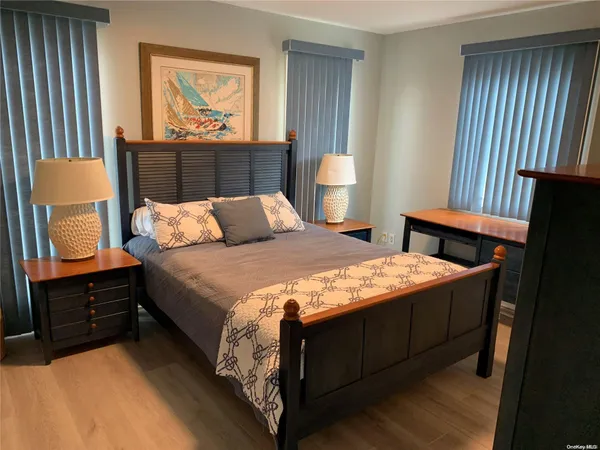 $7,500 | 187 Cottage Walk, Ocean Beach, NY 11770