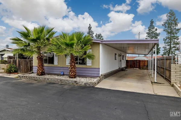 a view of a house with a garage