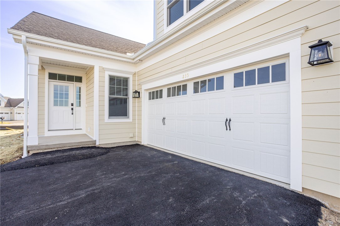 235 Bretlyn Circle Brighton, NY 14618 - Photo 2 of 42