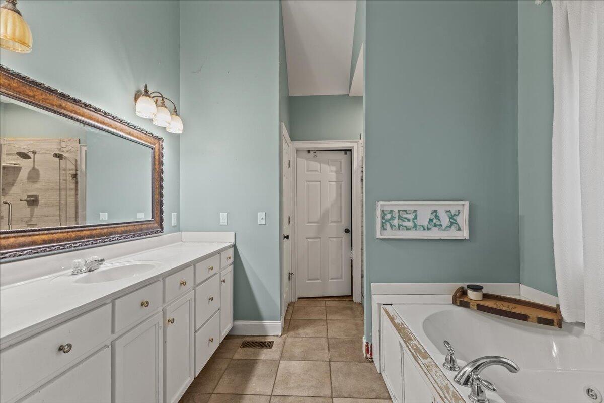 4904 Ringgold Road LaFayette, GA 30728 - Photo 23 of 42 31-IMG_3989