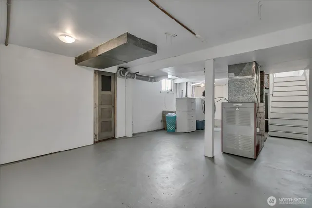 $849,999 | 7656 Pacific Avenue, Tacoma, WA 98408