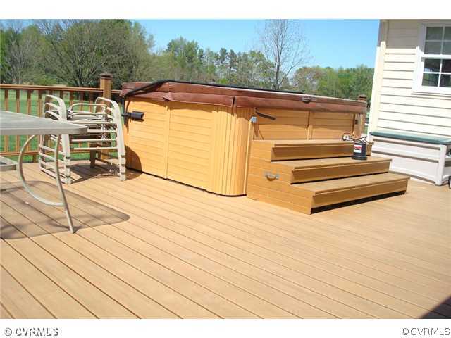 5010 Hurop Road Sandston, VA 23150 - Photo 3 of 12 Patio/Deck - Composite deck